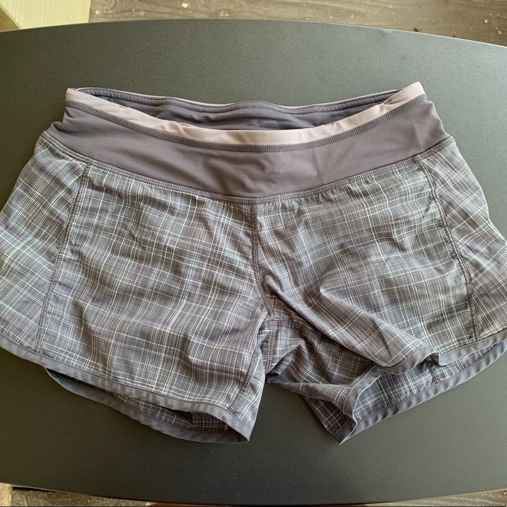 Lululemon Speed Shorts (Size 4 with 4inch inseam)